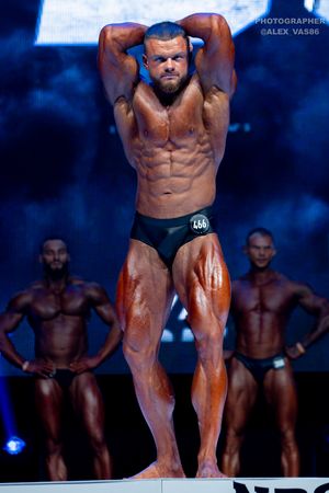 CLASSIC PHYSIQUE +178